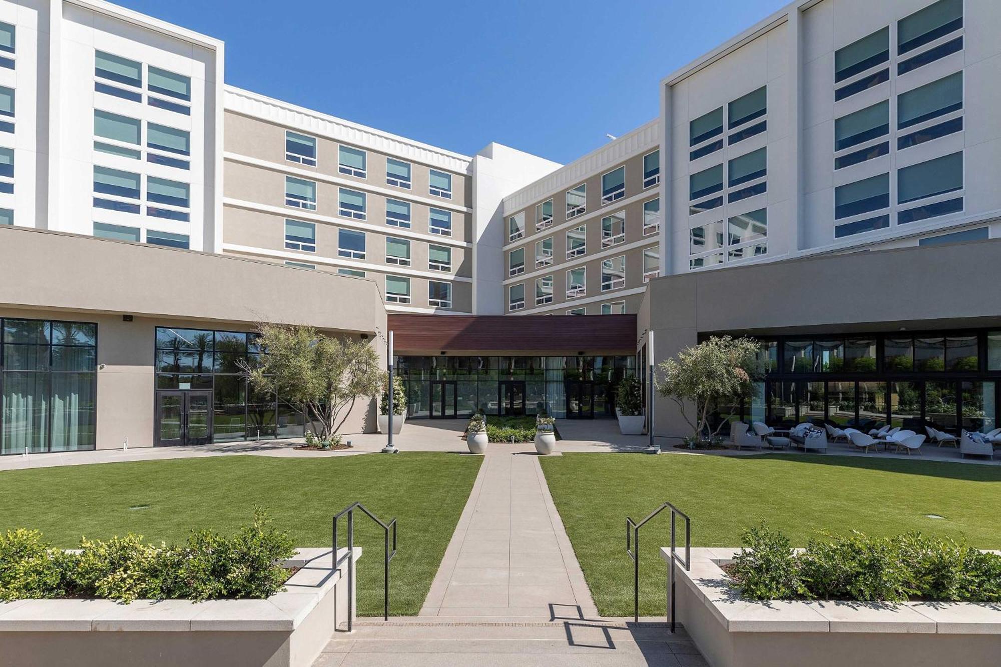 Le Meridien Pasadena Arcadia Exterior foto